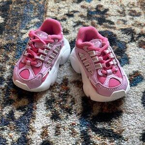 Adidas Pink Sneaker size 4k